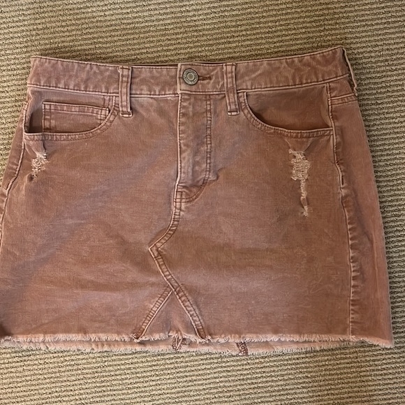 2 American Eagle Mini Skirts - Picture 5 of 7